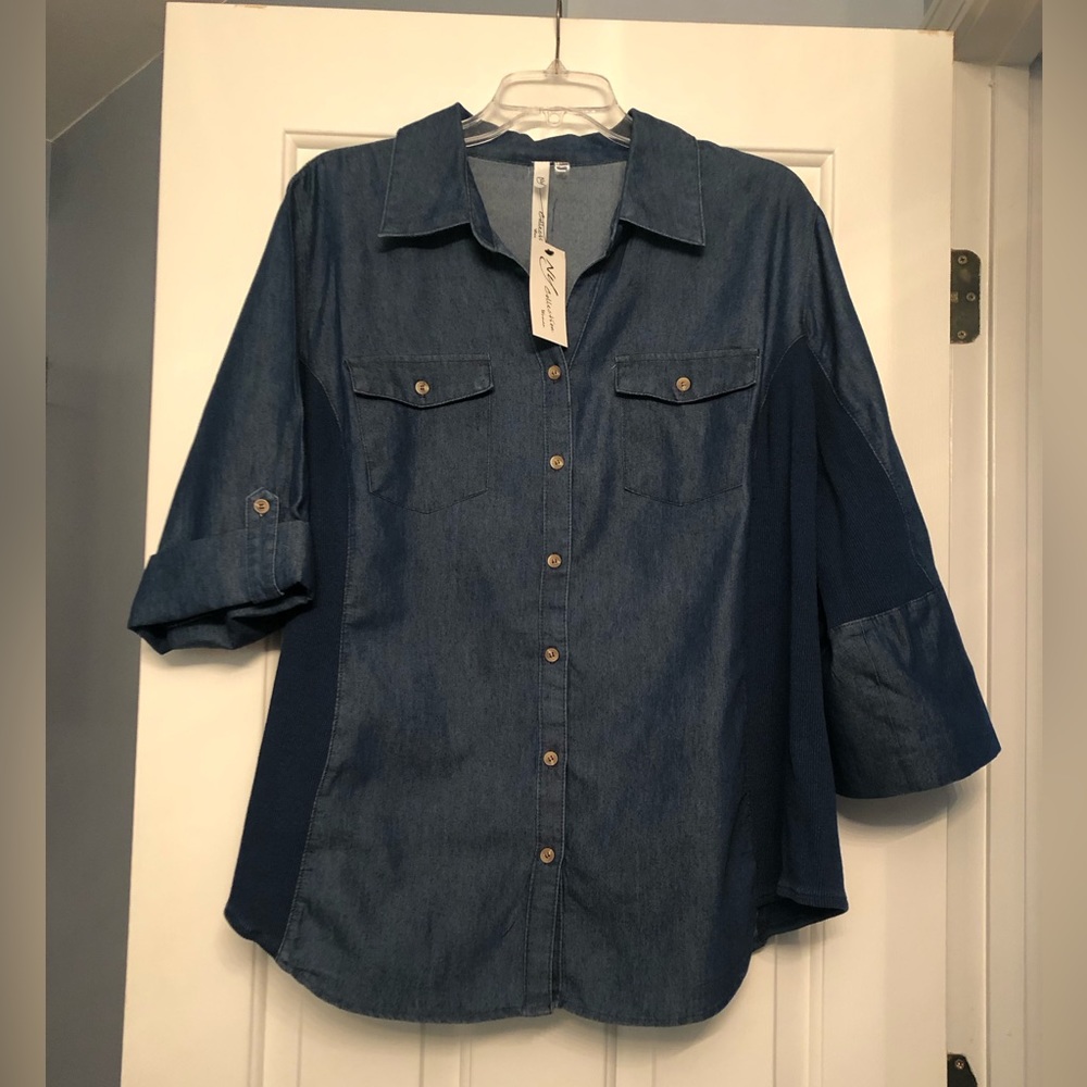 NY Collection Woman denim button down shirt with two front pockets.